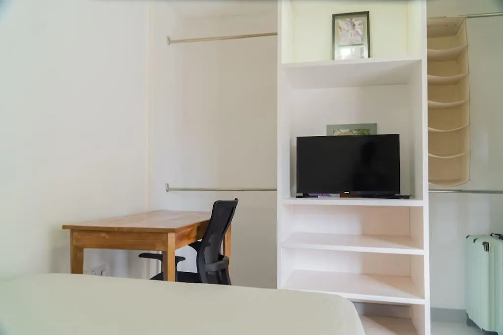 Modern 2-Bedroom Apartment Near Le Phare Bleu Marina Egmont 格林纳达